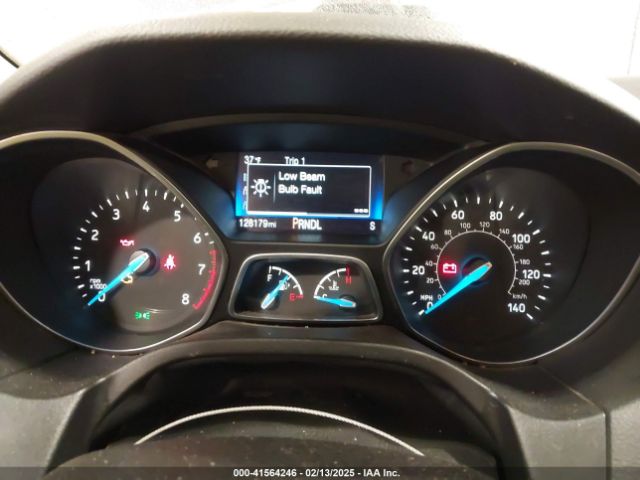 1FADP3K28JL315969 Ford FOCUS SE