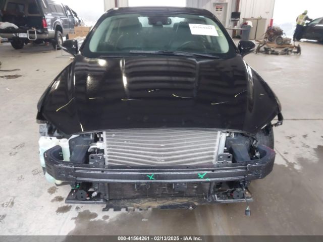 3FA6P0CD2KR260770 Ford FUSION SEL