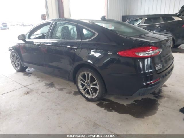 3FA6P0CD2KR260770 Ford FUSION SEL