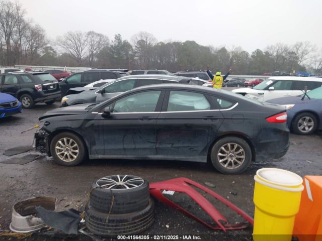 1FA6P0G78G5103369 Ford FUSION S