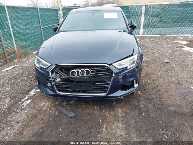2017 AUDI A3 WAUAUGFF0H1058724 Photo 5