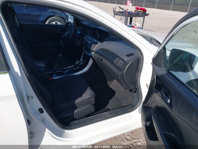 Honda Accord Sport 2015 1HGCR2F50FA104283 Image 5