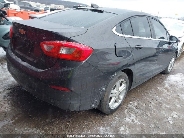 1G1BE5SMXH7190196 Chevrolet Cruze Lt Auto