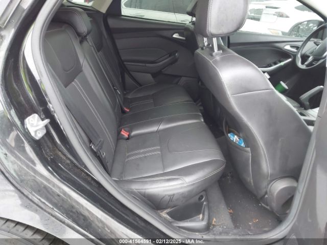 1FADP3K24EL243464 Ford FOCUS SE