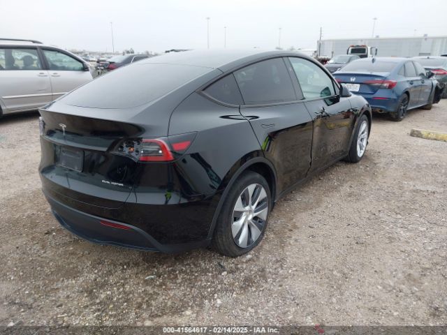 2023 TESLA MODEL Y 7SAYGDEEXPA181114 Photo 3