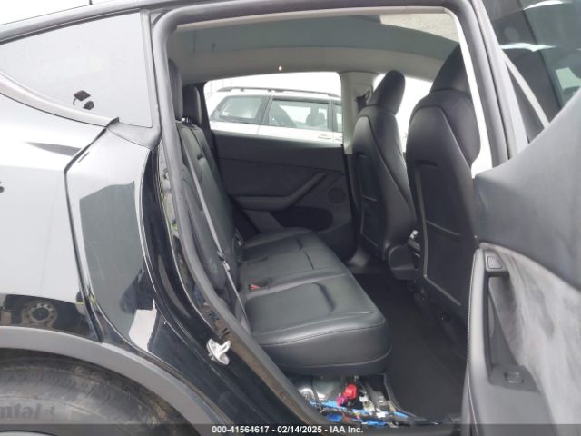 2023 TESLA MODEL Y 7SAYGDEEXPA181114 Photo 7