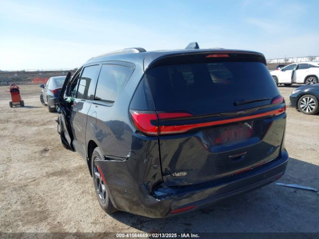 2021 CHRYSLER PACIFICA HYBRID 2C4RC1S75MR541409 Photo 2