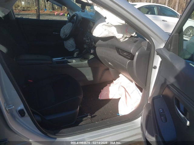 3N1AB8CV0MY292283 Nissan Sentra Sv Xtronic Cvt