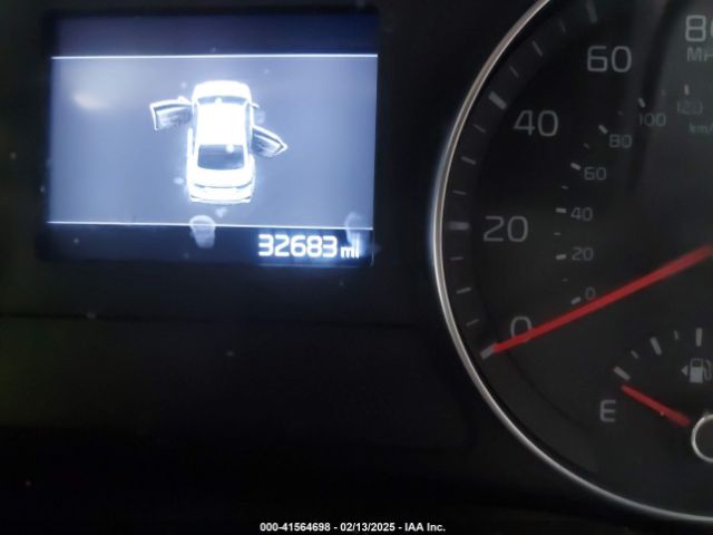 3KPF24AD4LE184223 KIA Forte Lxs