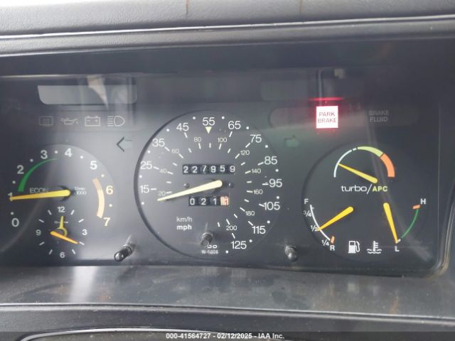 1988 SAAB 900 YS3AL35L0J3026235 Photo 6