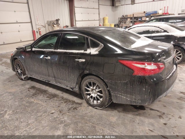 1N4AL3AP1HC297868 Nissan Altima 2.5 S