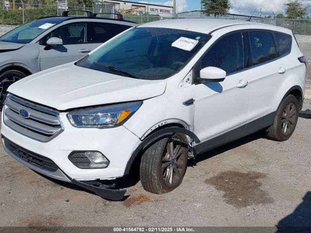 1FMCU9GD3HUD52181 Ford ESCAPE SE