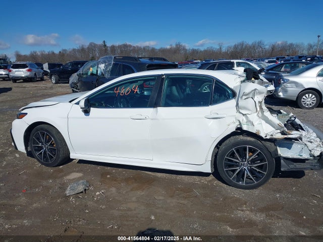 Toyota CAMRY SE 2021 4T1G11AK3MU413087 Image 14