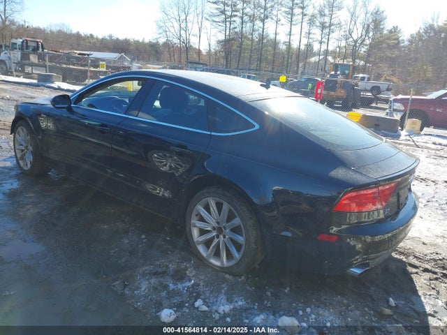 2012 AUDI A7 WAUSGAFC4CN019196 Photo 2