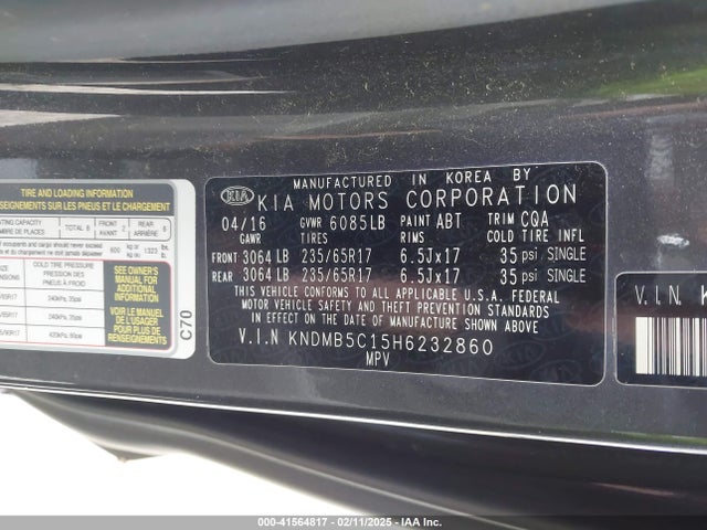 KIA SEDONA LX 2017 KNDMB5C15H6232860 Image 9