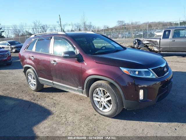 KIA SORENTO LX 2014 5XYKTCA62EG456300 Image 1