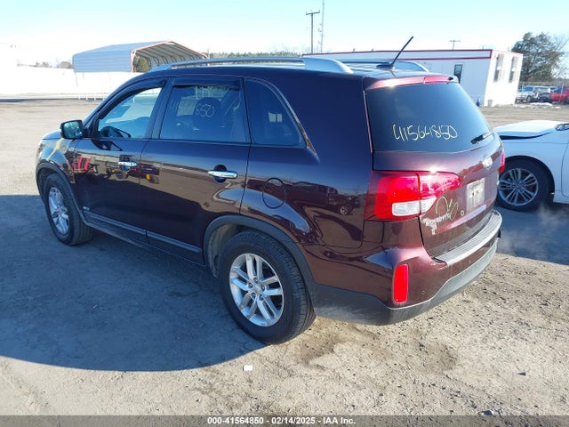 KIA SORENTO LX 2014 5XYKTCA62EG456300 Image 3