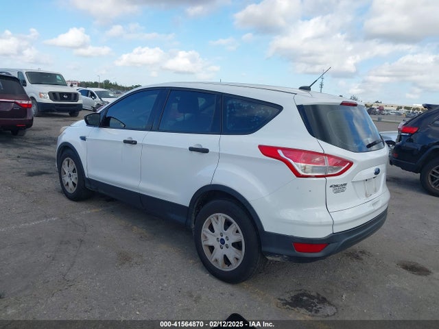Ford ESCAPE S 2015 1FMCU0F72FUB64045 Image 3