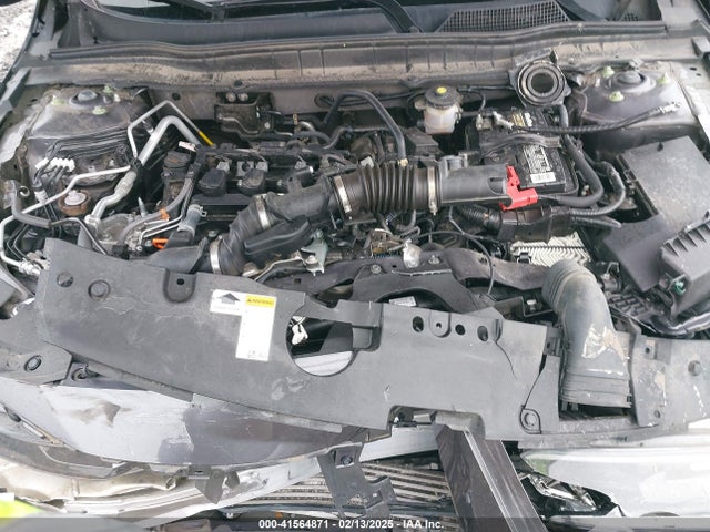 Honda ACCORD LX 2018 1HGCV1F1XJA015395 Image 10