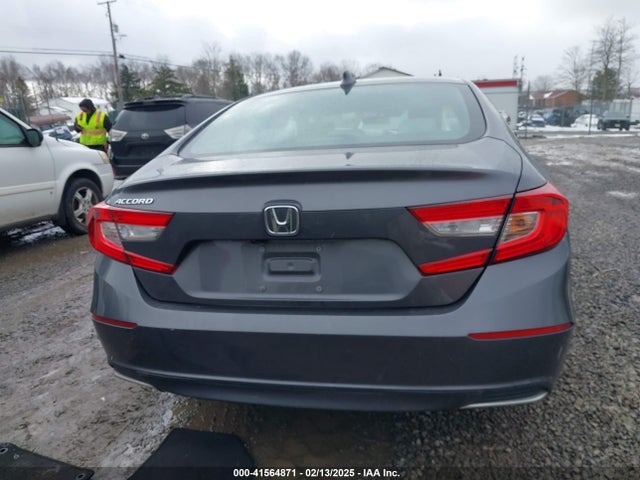 Honda ACCORD LX 2018 1HGCV1F1XJA015395 Image 17