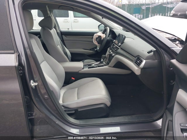 Honda ACCORD LX 2018 1HGCV1F1XJA015395 Image 5