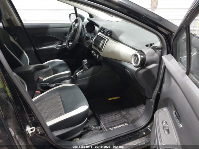 3N1CN8EV4LL847518 Nissan Versa Sv Xtronic Cvt
