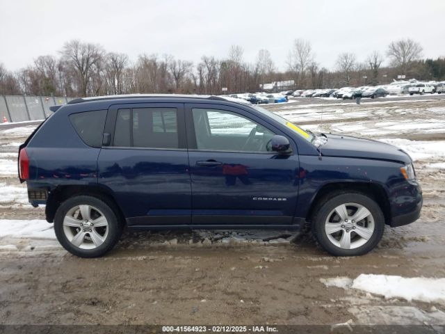 1C4NJDEB2HD171664 Jeep Compass Latitude 4x4