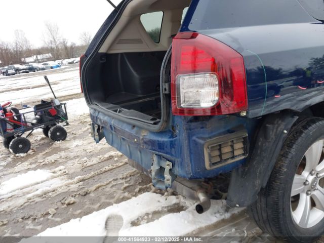 1C4NJDEB2HD171664 Jeep Compass Latitude 4x4