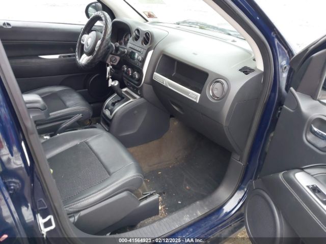 1C4NJDEB2HD171664 Jeep Compass Latitude 4x4