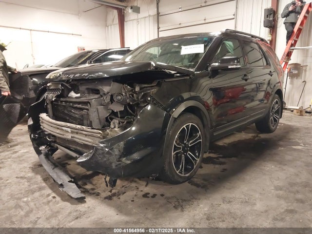 1FM5K8GT2FGA25332 Ford EXPLORER SPORT