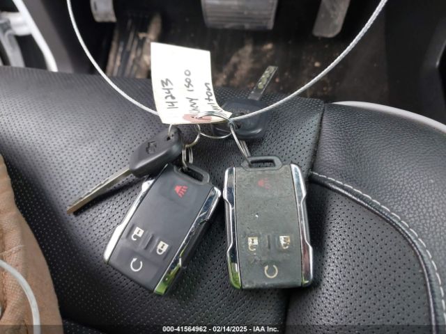 3GCUKTEC6JG185331 Chevrolet Silverado 1500 High Country