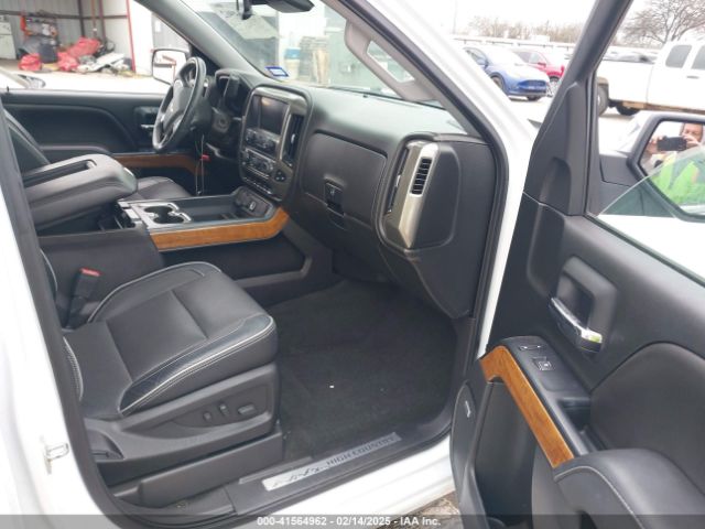 3GCUKTEC6JG185331 Chevrolet Silverado 1500 High Country