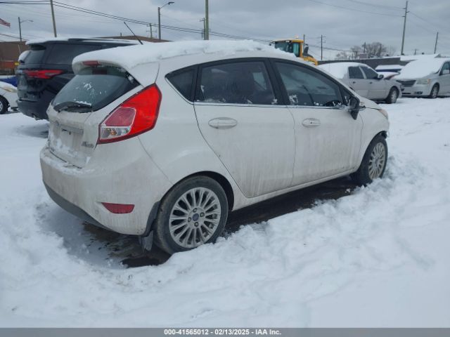 3FADP4FJ2GM169227 Ford Fiesta Titanium