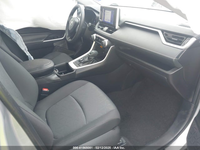 2T3RWRFV9RW243490 Toyota Rav4 Hybrid Xle