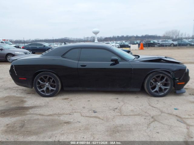 2C3CDZBT1FH708621 Dodge Challenger R/t Plus