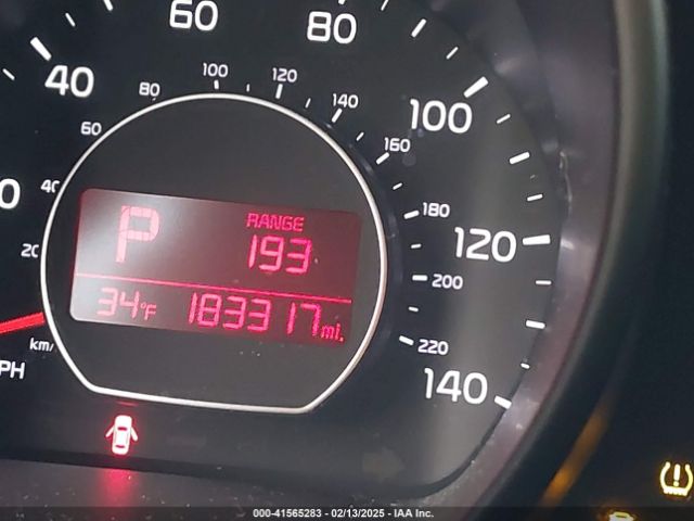 KNDJN2A27H7881493 KIA Soul