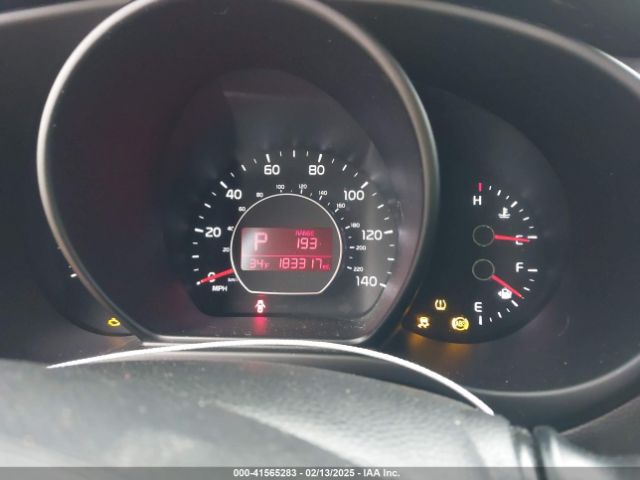 KNDJN2A27H7881493 KIA Soul
