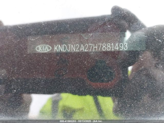 KNDJN2A27H7881493 KIA Soul