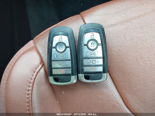 2FMPK3K92JBB41606 Ford Edge Titanium