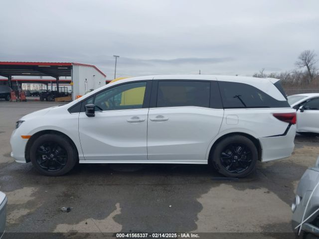 5FNRL6H74RB069338 Honda Odyssey Sport