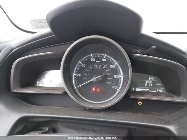 3MYDLBYV6KY528625 Toyota YARIS L