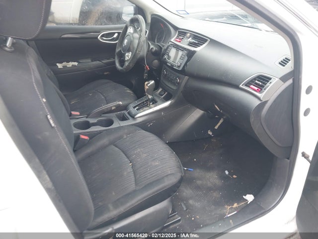 3N1AB7AP5HL647885 Nissan SENTRA SV