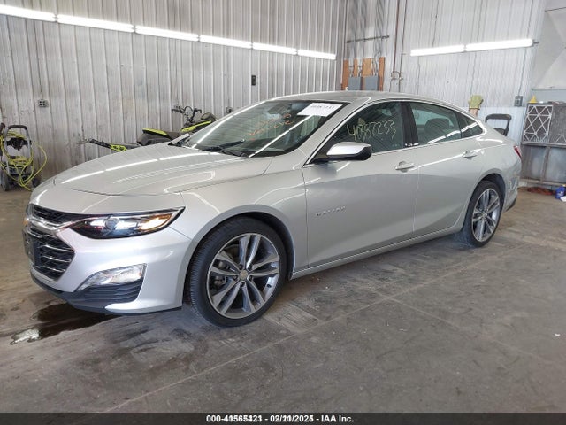1G1ZD5ST2NF145070 Chevrolet Malibu Fwd Lt