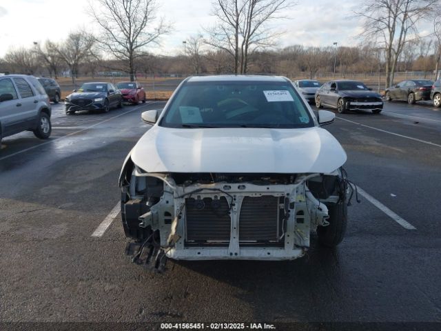 4S3BWAE67L3034241 Subaru Legacy Premium