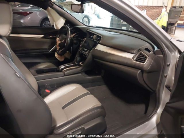2HGFC3B9XGH358017 Honda Civic Touring