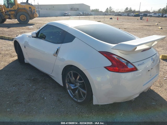 JN1AZ4EH8GM932386 Nissan 370z Sport