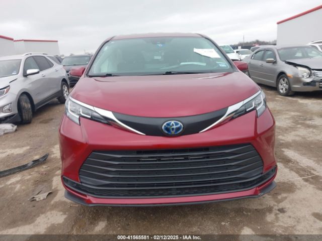 5TDKRKEC5MS025881 Toyota SIENNA LE