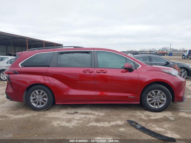 5TDKRKEC5MS025881 Toyota SIENNA LE