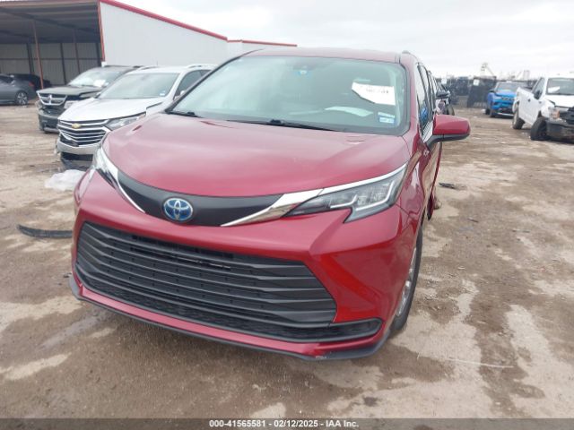 5TDKRKEC5MS025881 Toyota SIENNA LE