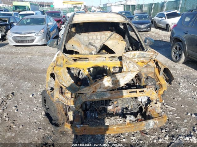 KM8J3CA42LU174725 Hyundai Tucson Value